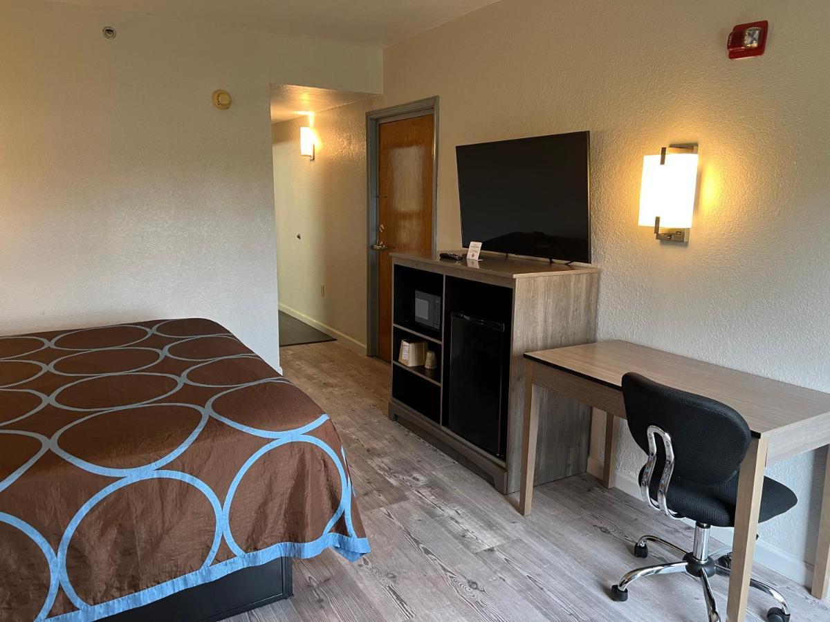 Super 8 By Wyndham Clemmons - Bermuda Run - Winston-Salem I-40 Μοτέλ Εξωτερικό φωτογραφία